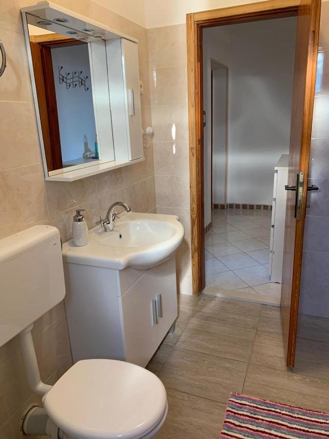 Danijela Apartment Mali Losinj Bagian luar foto