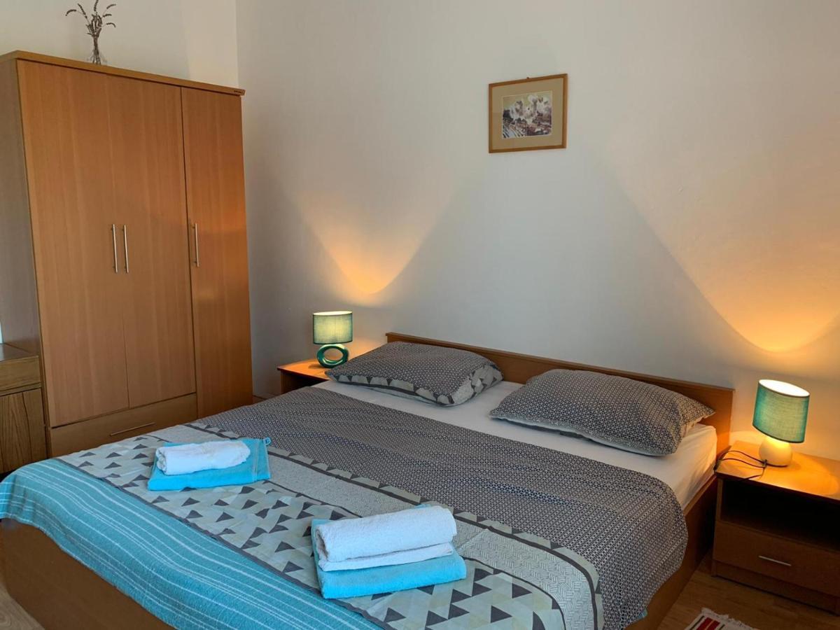 Danijela Apartment Mali Losinj Bagian luar foto