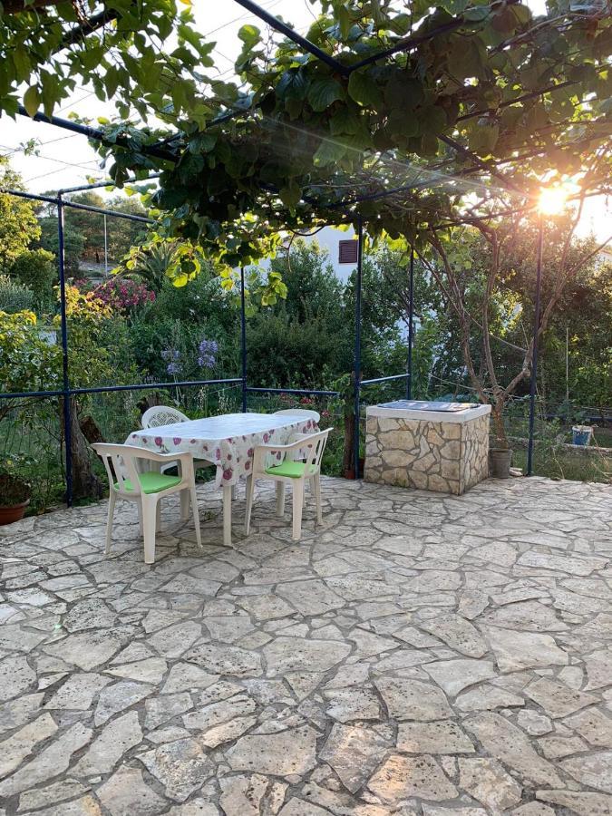 Danijela Apartment Mali Losinj Bagian luar foto