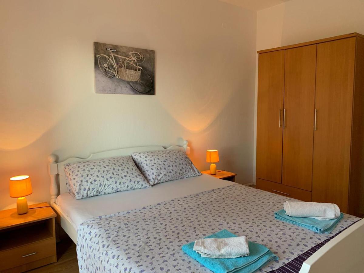Danijela Apartment Mali Losinj Bagian luar foto